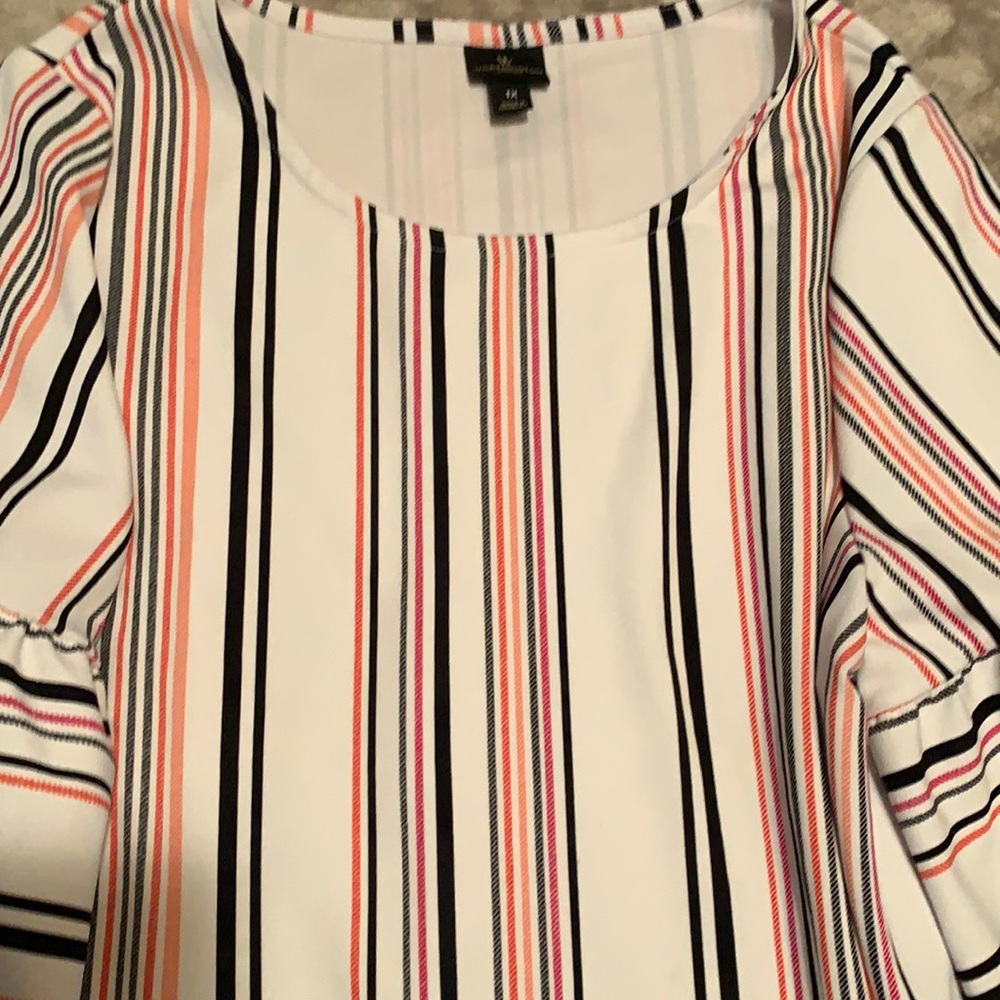 Worthington 1x top 3/4 bell sleeve